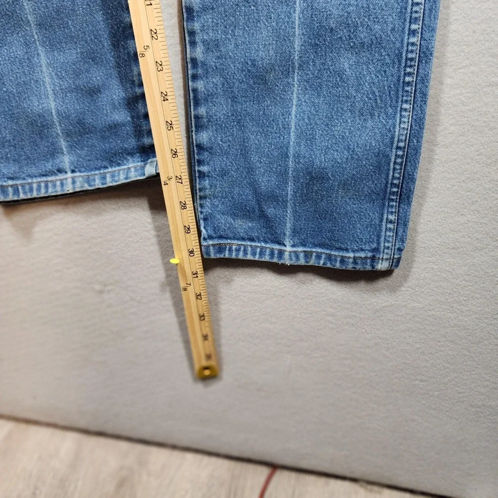 Vintage Wrangler Men's Jeans 36×32 Distressed Light Wash Frayed‎ Hem Wear - Picture 4 of 16
